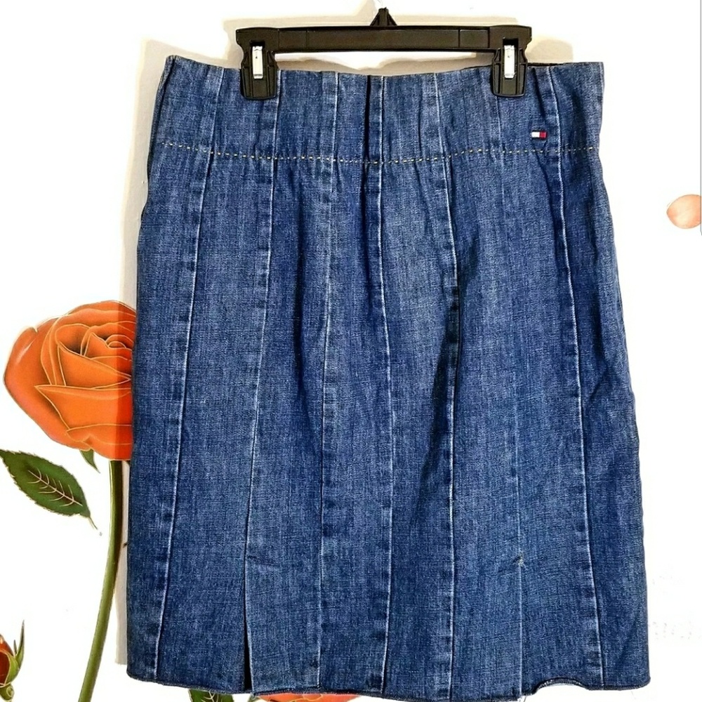 SoldTommy Hilfiger Womens Sz 8 Denim Skirt Pleated - Picture 4 of 5
